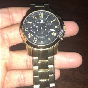 Fossil Watch (Gold)